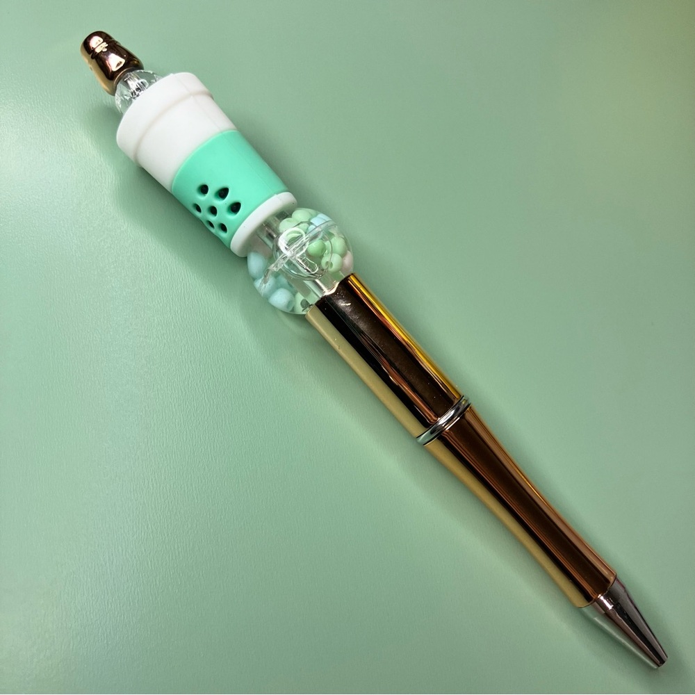 Green & White Boba Tea Handmade Beaded Pen - Picture 5 of 6